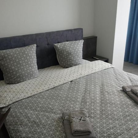 Luxury Central Apartment Uzhhorod Luaran gambar